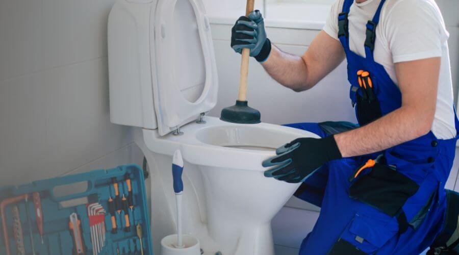 Professional same day plumber in Henrietta, TX